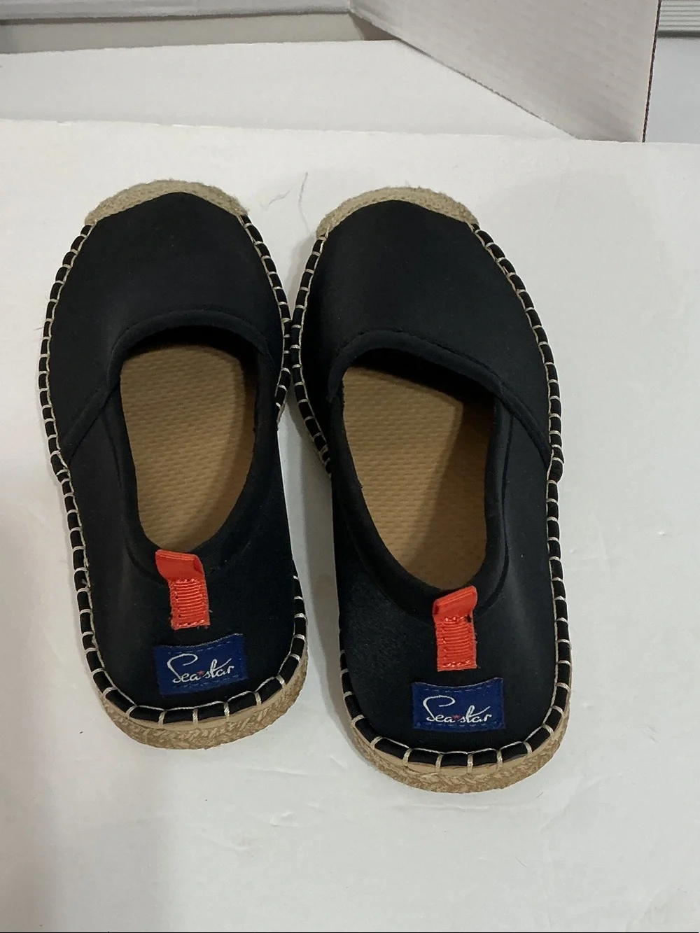 Sea Star Sz 8 Black Espadrille Flat Water Shoes with Jute Toe